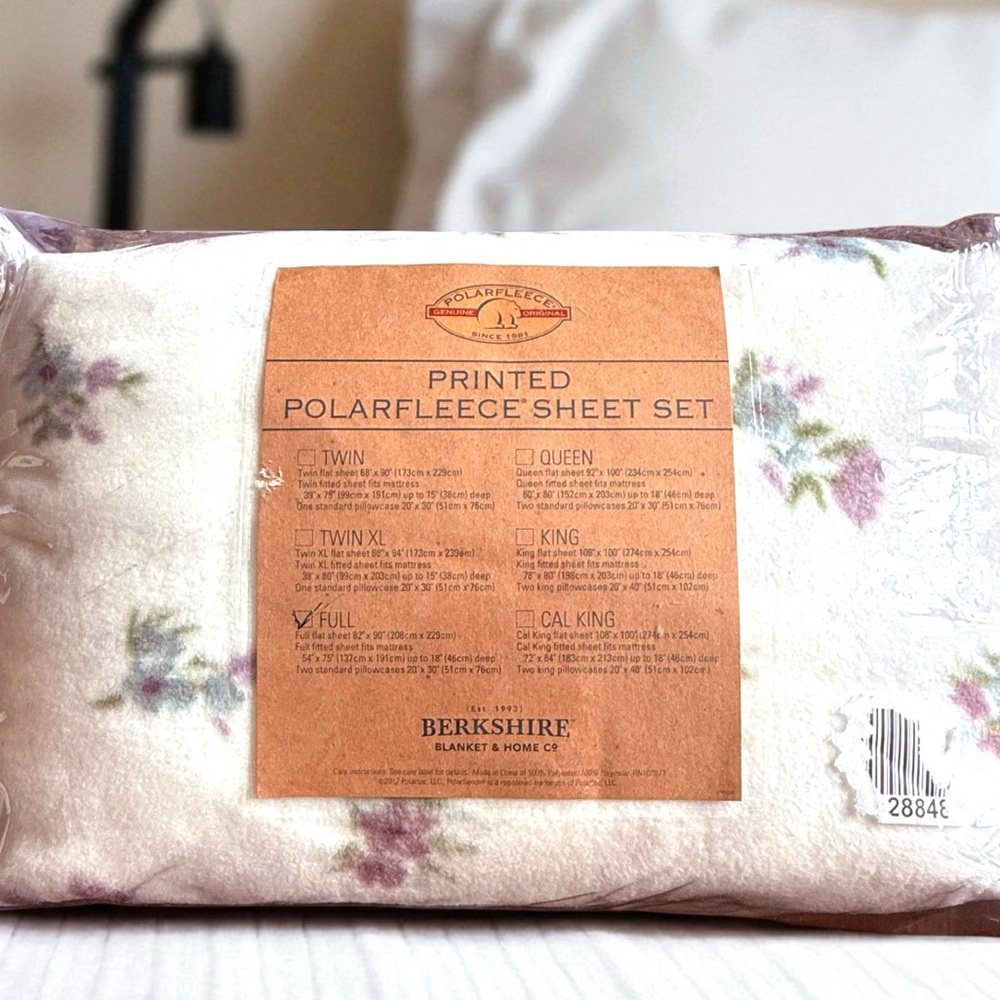 BERKSHIRE PolarFleece Floral Sheet Set - Cream and Purple Size Full NEW